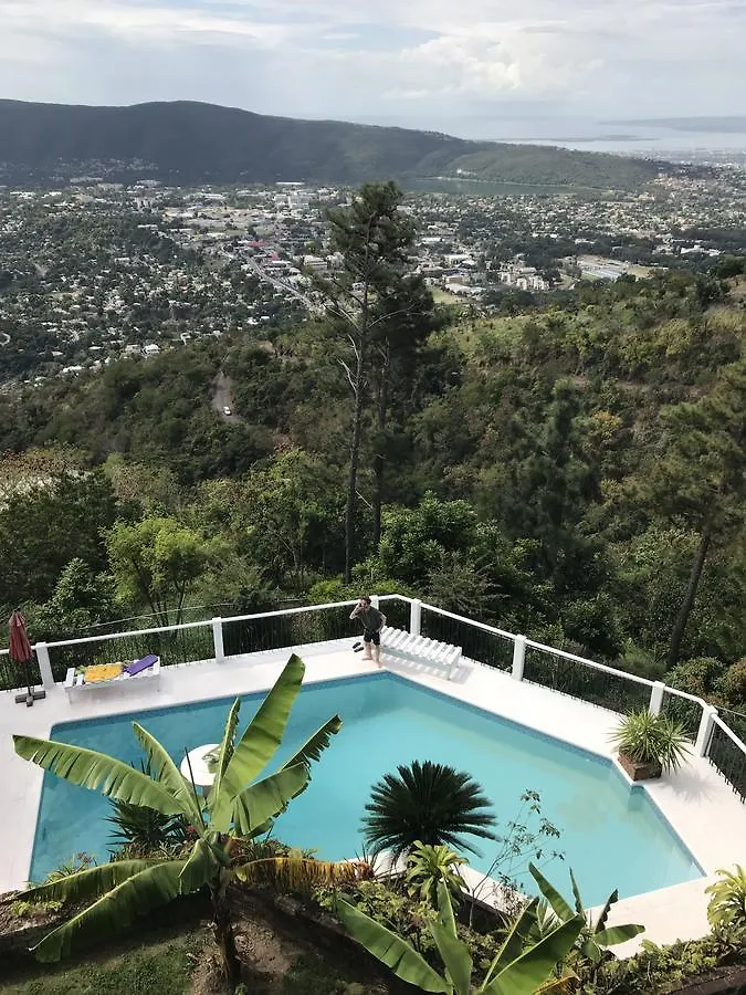 The Apartment At Tranquility Estate Kingston